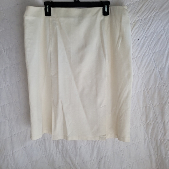 Cato Ivory Colored Pencil Skirt Size XL - Picture 3 of 4